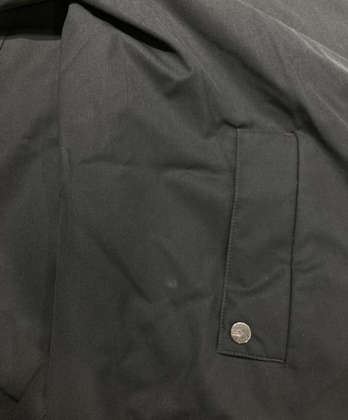 ARMANI COLLEZIONI（アルマーニ コレツィオーニ）ARMANI COLLEZIONI (アルマーニ コレツィオーニ) ボアライナー付ステンカラーコート ブラック サイズ:SIZE44の古着・服飾アイテム