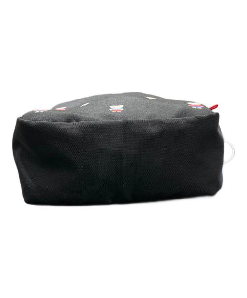 familiar（ファミリア）familiar (ファミリア) ピクセルアート柄ショルダーバッグ ブラック 未使用品の古着・服飾アイテム