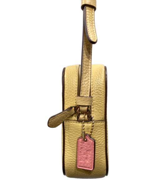 COACH（コーチ）COACH (コーチ) Disney (ディズニー) ショルダーバッグ イエローの古着・服飾アイテム