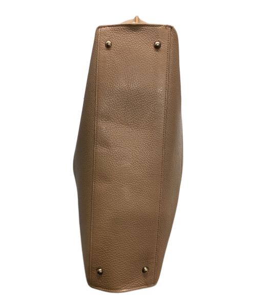 AKRIS（アクリス）AKRIS (アクリス) アイ スモールショルダー ブラウンの古着・服飾アイテム