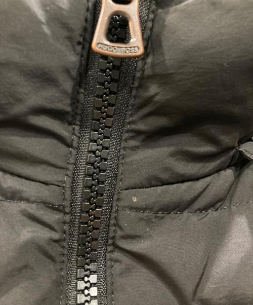 BOSS HUGO BOSS（ボス ヒューゴボス）BOSS HUGO BOSS (ボス ヒューゴボス) ダウンジャケット ブラック サイズ:44の古着・服飾アイテム