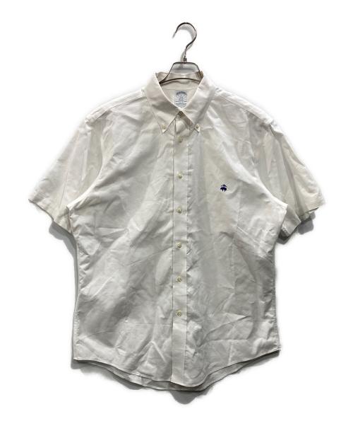 BROOKS BROTHERS（ブルックスブラザーズ）BROOKS BROTHERS (ブルックスブラザーズ) ロゴ刺繍S/Sシャツ ホワイト サイズ:Ｌの古着・服飾アイテム