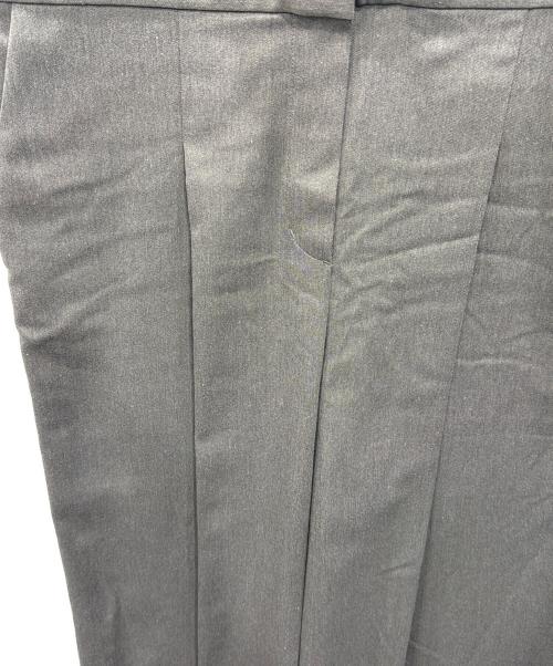 Ameri VINTAGE（アメリヴィンテージ）Ameri VINTAGE (アメリヴィンテージ) KNIT DOCKING LOOSE ROMPERS グレー サイズ:Sの古着・服飾アイテム