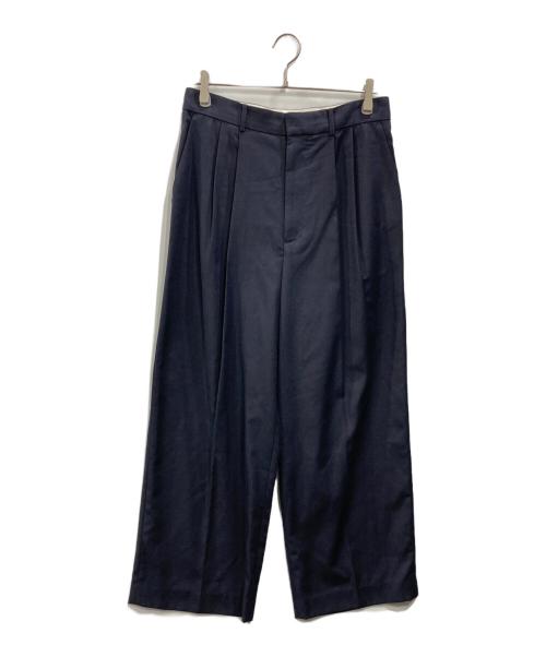 ETRE TOKYO（エトレトウキョウ）ETRE TOKYO (エトレトウキョウ) フィールドベルトタックパンツ ネイビー サイズ:S 未使用品の古着・服飾アイテム