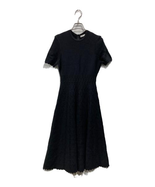 FRAY ID（フレイ アイディー）FRAY ID (フレイ アイディー) スカラップジャガードニットワンピース ブラック サイズ:Free 未使用品の古着・服飾アイテム