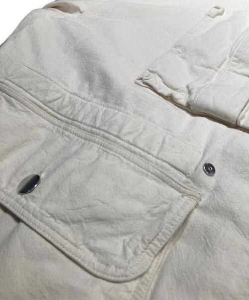 ISSUETHINGS（イシューシングス）ISSUETHINGS (イシューシングス) ジャケット アイボリー サイズ:Freeの古着・服飾アイテム