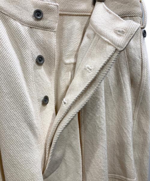 BLURHMS（ブラームス）BLURHMS (ブラームス) Cotton Drill 509 Trousers アイボリー サイズ:3の古着・服飾アイテム
