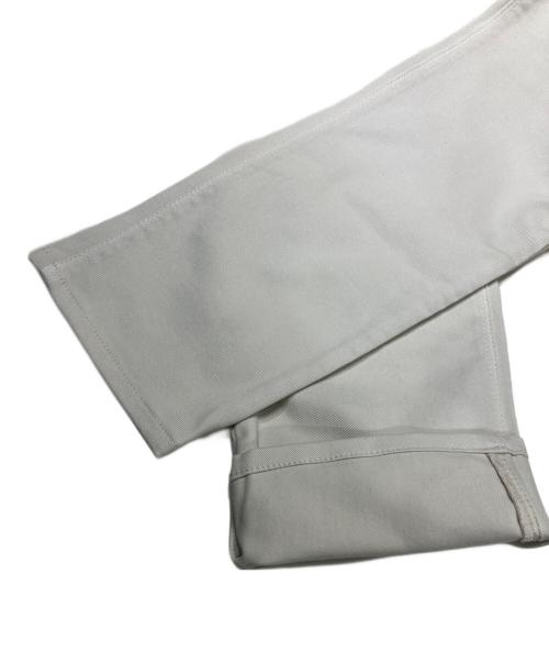 EMPORIO ARMANI（エンポリオアルマーニ）EMPORIO ARMANI (エンポリオアルマーニ) J06 SLIM FIT デニムパンツ アイボリー サイズ:W31の古着・服飾アイテム