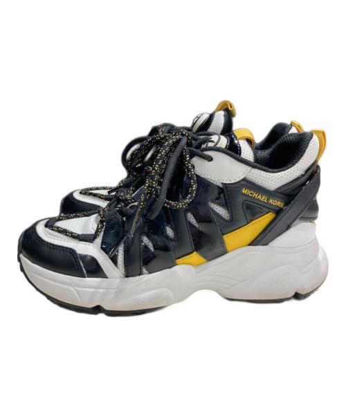 MICHAEL KORS（マイケル・コース）MICHAEL KORS (マイケル・コース) スニーカー ホワイト×ブラック サイズ:22.5cmの古着・服飾アイテム