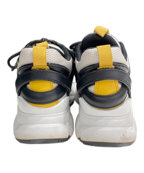 MICHAEL KORS（マイケル・コース）MICHAEL KORS (マイケル・コース) スニーカー ホワイト×ブラック サイズ:22.5cmの古着・服飾アイテム