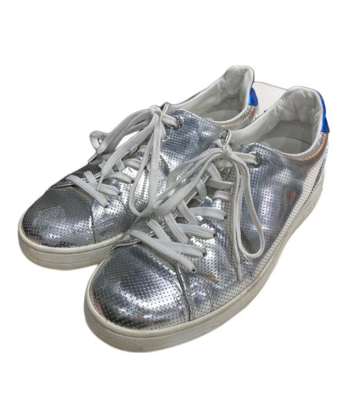 LOUIS VUITTON（ルイ ヴィトン）LOUIS VUITTON (ルイ ヴィトン) メタリックローカットスニーカー シルバー サイズ:5の古着・服飾アイテム