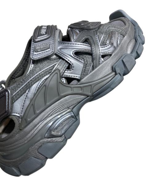 BALENCIAGA（バレンシアガ）BALENCIAGA (バレンシアガ) トラックサンダル シルバー サイズ:24cmの古着・服飾アイテム