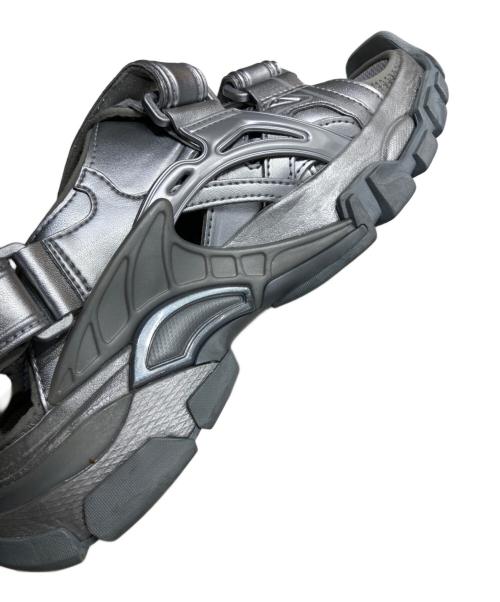 BALENCIAGA（バレンシアガ）BALENCIAGA (バレンシアガ) トラックサンダル シルバー サイズ:24cmの古着・服飾アイテム