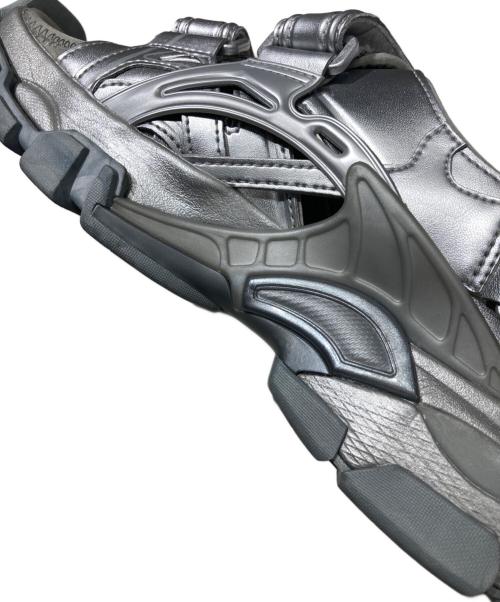 BALENCIAGA（バレンシアガ）BALENCIAGA (バレンシアガ) トラックサンダル シルバー サイズ:24cmの古着・服飾アイテム