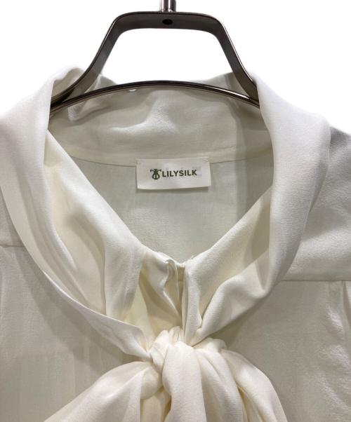 LILYSILK（リリーシルク）LILYSILK (リリーシルク) シルクブラウス アイボリー サイズ:Lの古着・服飾アイテム