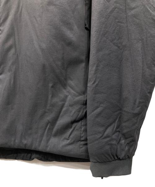 ARC'TERYX（アークテリクス）ARC'TERYX (アークテリクス) ATOM AR HOODY ブラック サイズ:Mの古着・服飾アイテム