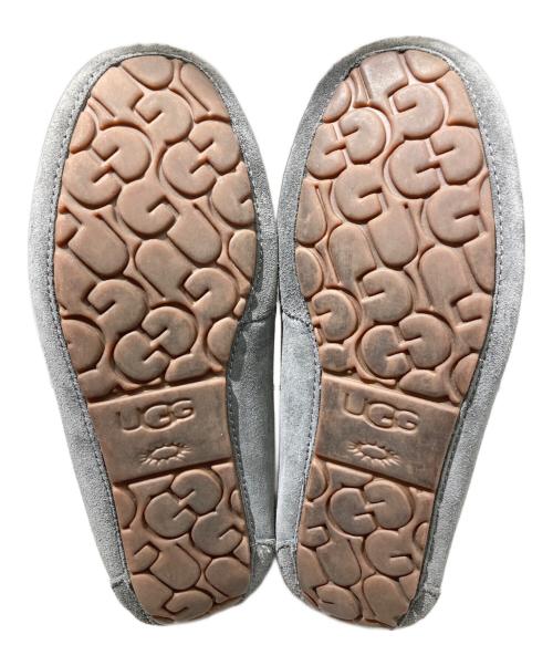 UGG（アグ）UGG (アグ) モカシンシューズ グレー サイズ:26㎝の古着・服飾アイテム