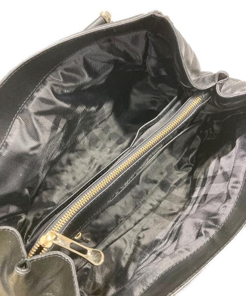 BURBERRY（バーバリー）BURBERRY (バーバリー) キルティングレザーバッグの古着・服飾アイテム