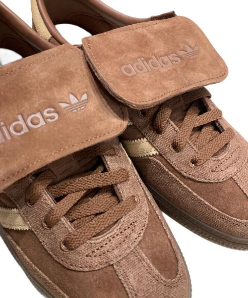 adidas（アディダス）adidas (アディダス) ローカットスニーカー ブラウン サイズ:28の古着・服飾アイテム