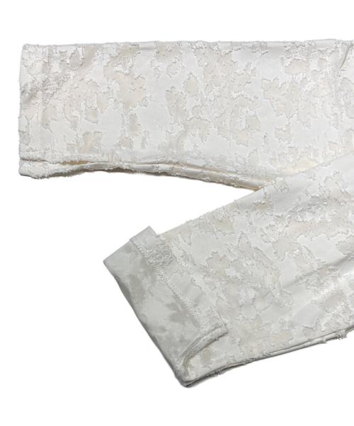 BEARDSLEY（ビアズリー）BEARDSLEY (ビアズリー) フラワージャガードカットソー アイボリー サイズ:Fの古着・服飾アイテム