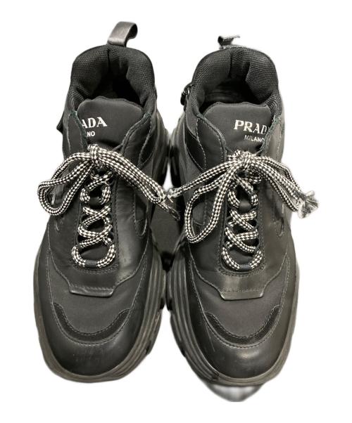 PRADA（プラダ）PRADA (プラダ) ペガサス レザースニーカー ブラック サイズ:8 1/2の古着・服飾アイテム