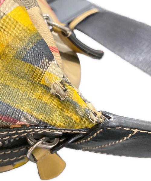 BURBERRY（バーバリー）BURBERRY (バーバリー) ウエストバッグ ベージュの古着・服飾アイテム