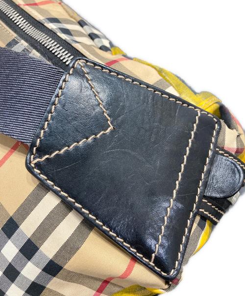 BURBERRY（バーバリー）BURBERRY (バーバリー) ウエストバッグ ベージュの古着・服飾アイテム
