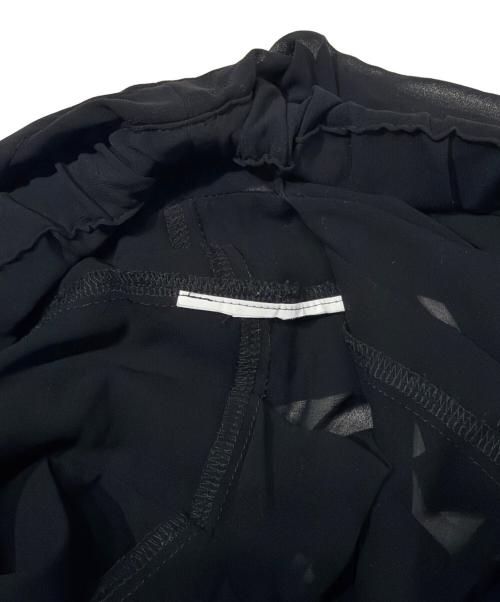 COMME des GARCONS COMME des GARCONS（コムデギャルソン コムデギャルソン）COMME des GARCONS COMME des GARCONS (コムデギャルソン コムデギャルソン) フリルスカート ブラック サイズ:Mの古着・服飾アイテム