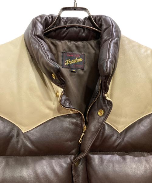 Freeclom（フリークロム）Freeclom (フリークロム) 切替レザーダウンジャケット ブラウン サイズ:Mの古着・服飾アイテム
