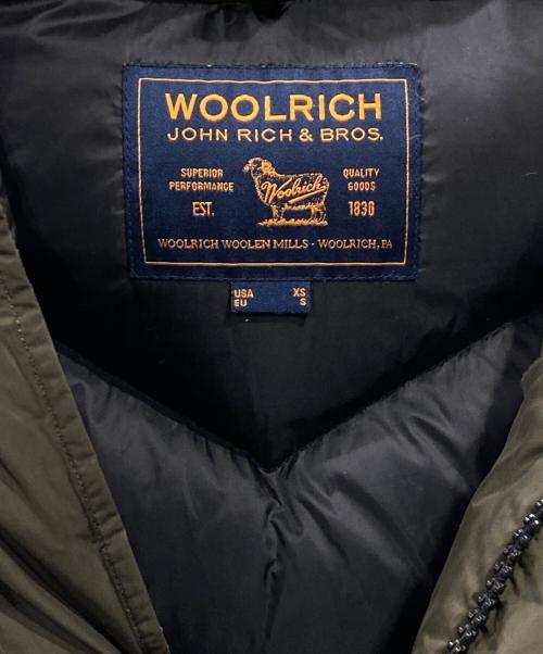 WOOLRICH（ウールリッチ）WOOLRICH (ウールリッチ) ARCTIC PARKA/ダウンジャケット オリーブ サイズ:Sの古着・服飾アイテム