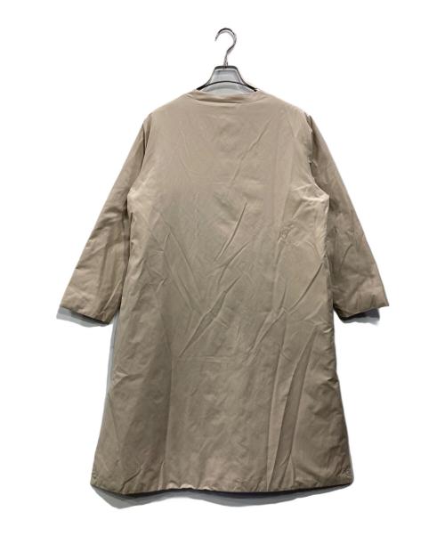 plantation（プランテーション）plantation (プランテーション) リバーシブルノーカラーダウンコート ベージュ サイズ:SIZE Mの古着・服飾アイテム