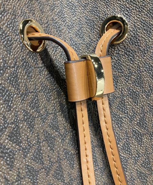 MICHAEL KORS（マイケル・コース）MICHAEL KORS (マイケル・コース) ショルダーバッグ ブラウンの古着・服飾アイテム