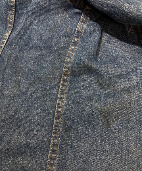 LEVI'S（リーバイス）LEVI'S (リーバイス) デニムトラッカージャケット ブルー サイズ:SIZE 42の古着・服飾アイテム