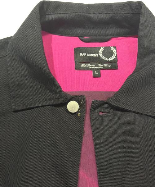 RAF SIMONS（ラフシモンズ）RAF SIMONS (ラフシモンズ) FRED PERRY (フレッドペリー) ライニングプリントデニムジャケット ブラック サイズ:表記なしの古着・服飾アイテム