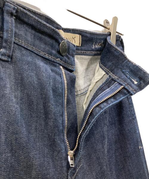 YANUK（ヤヌーク）YANUK (ヤヌーク) ワイドストレート デニムパンツ LILITH インディゴ サイズ:W24の古着・服飾アイテム