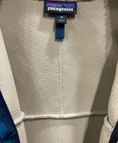 Patagonia（パタゴニア）Patagonia (パタゴニア) クラシックレトロX ベージュ サイズ:XSの古着・服飾アイテム