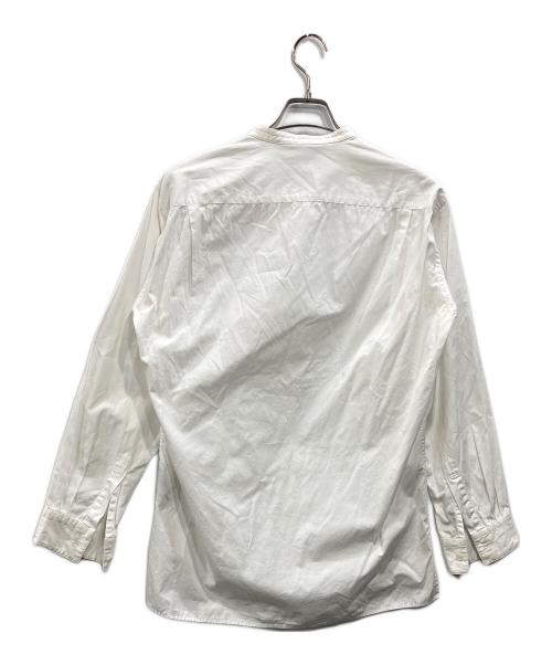Essay（エッセイ）Essay (エッセイ) バンドカラーシャツ ホワイト サイズ:Mの古着・服飾アイテム