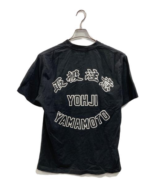 BlackEyePatch（ブラックアイパッチ）BlackEyePatch (ブラックアイパッチ) YOHJI YAMAMOTO (ヨウジヤマモト) NOIR EYE PATCH S/S TEE ブラック サイズ:Lの古着・服飾アイテム