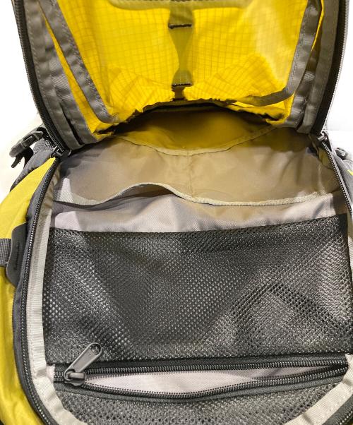 THE NORTH FACE（ザ ノース フェイス）THE NORTH FACE (ザ ノース フェイス) リュック カーキの古着・服飾アイテム