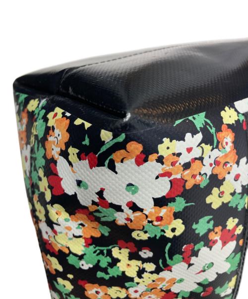 MARNI（マルニ）MARNI (マルニ) LOVERS PRAIRIEプリント ショッピングバッグ ブラックの古着・服飾アイテム