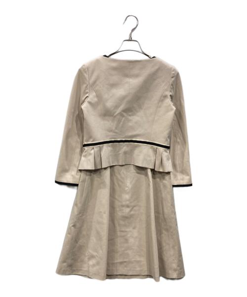 TOCCA（トッカ）TOCCA (トッカ) セットアップワンピース アイボリーの古着・服飾アイテム