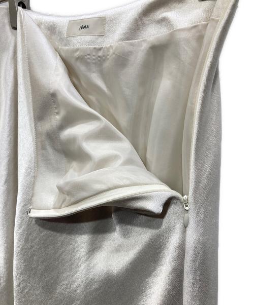 IENA（イエナ）IENA (イエナ) サテンバイヤススカート アイボリー サイズ:XSの古着・服飾アイテム
