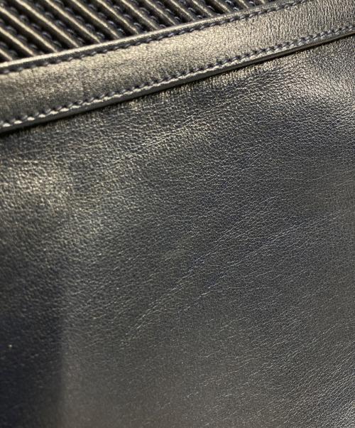 GUCCI（グッチ）GUCCI (グッチ) ショルダーバッグ ネイビーの古着・服飾アイテム