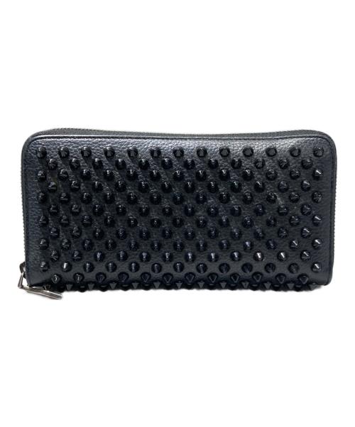Christian Louboutin（クリスチャン・ルブタン）Christian Louboutin (クリスチャン・ルブタン) スパイクラウンドファスナー財布 ブラックの古着・服飾アイテム