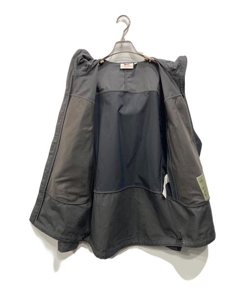 FJALLRAVEN（フェールラーベン）FJALLRAVEN (フェールラーベン) Abisko Lite Trekking Jacket グレー サイズ:Sの古着・服飾アイテム