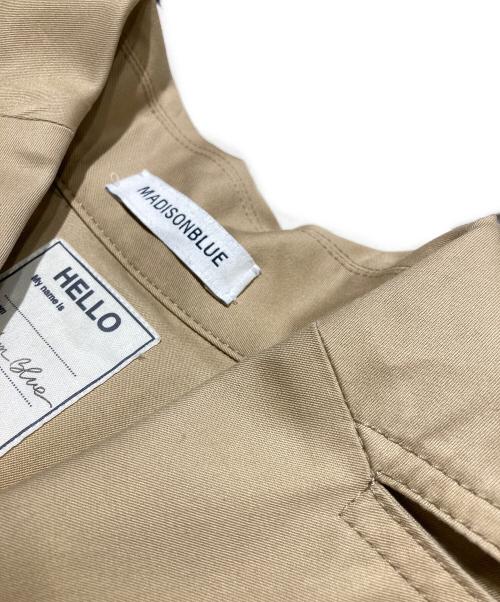 MADISON BLUE（マディソンブルー）MADISON BLUE (マディソンブルー) ロゴエンブロイダリートレンチコート ベージュ サイズ:XSの古着・服飾アイテム