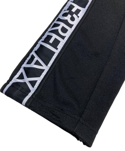 1PIU1UGUALE3 RELAX（ウノピゥウノウグァーレトレ リラックス）1piu1uguale3 relax (ウノピゥウノウグァーレトレ リラックス) トラックパンツ ブラック サイズ:Sの古着・服飾アイテム