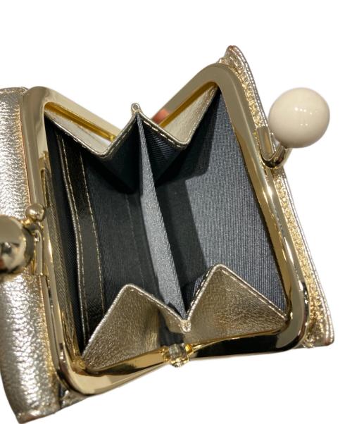 ear PAPILLONNER（イアパピヨネ）ear PAPILLONNER (イアパピヨネ) コラボ3つ折り財布 ゴールドの古着・服飾アイテム