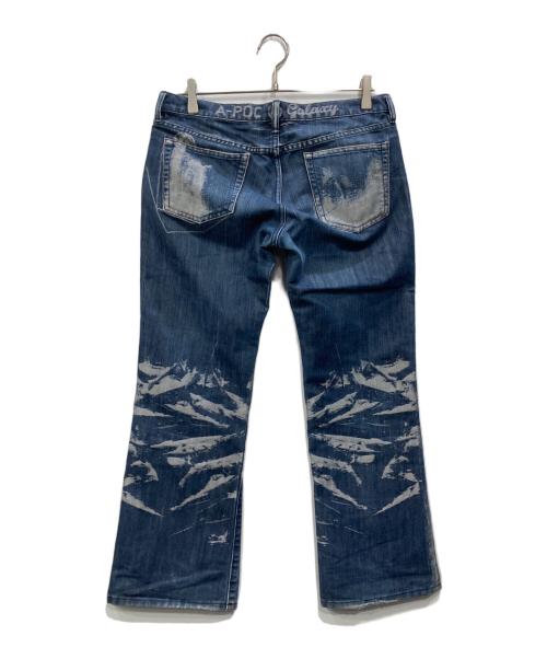 A-POC ABLE ISSEY MIYAKE（エイポック エイブル イッセイ ミヤケ）A-POC ABLE ISSEY MIYAKE (エイポック エイブル イッセイ ミヤケ) Galaxyダメージ柄デニムパンツ インディゴ サイズ:L　84cmの古着・服飾アイテム