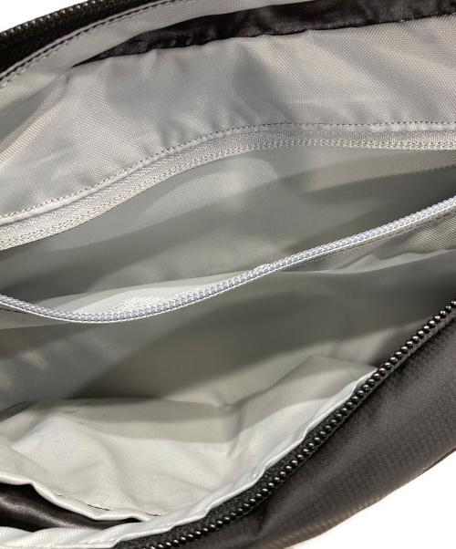 ARC'TERYX（アークテリクス）ARC'TERYX (アークテリクス) ショルダーバッグ ブラックの古着・服飾アイテム